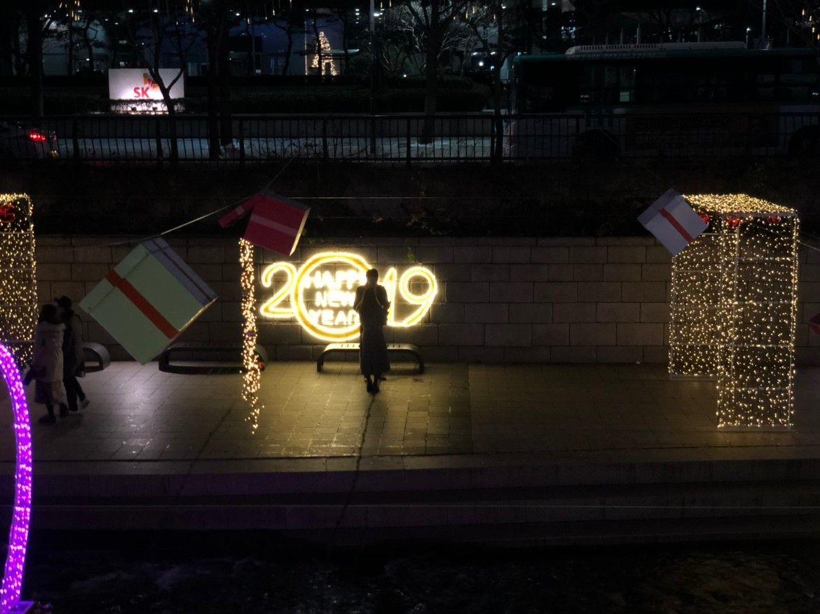2025, christmas, lights, festival, beautiful, romantic, holiday, happy new year, 2025, lanterns, angels, heart, stream, cheonggyecheon, seoul, korea, jonggak